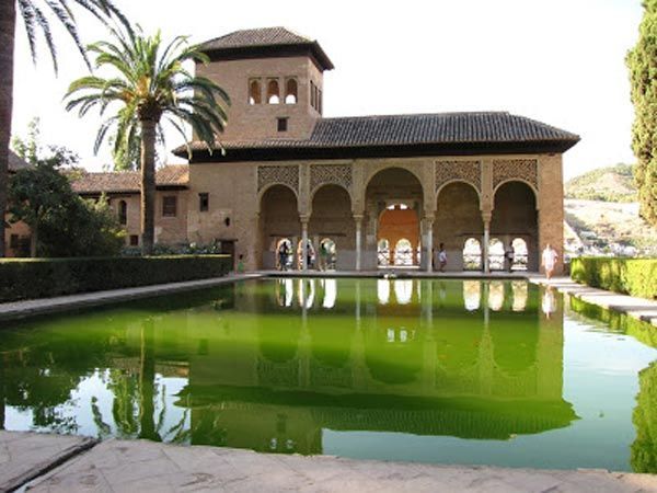 Alhambra-Granada-1