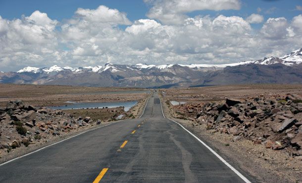 Camino-canon-colca-peru