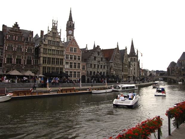Graslei-Gante-Flandes-Belgica