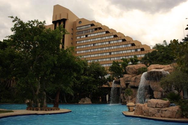 Sun-City-Resort-Cascades Hotel