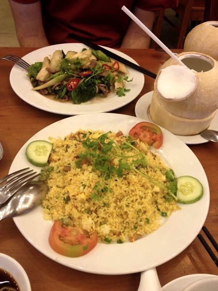 DÍM-KI-restaurant-Ho-Chi-Minh