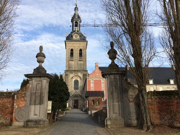 LOVAINA-ABADIA-PARQUE-4