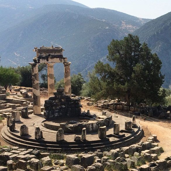 Grecia-ruinas-Delfos-Atenas
