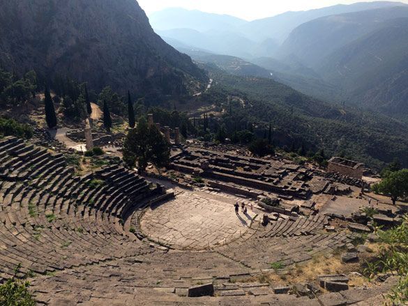 Grecia-teatro-Delfos