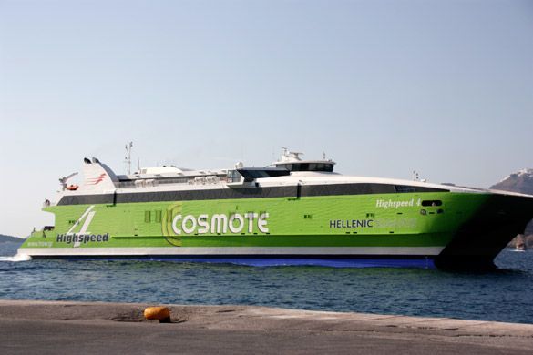 Ferry-Santorini-Creta