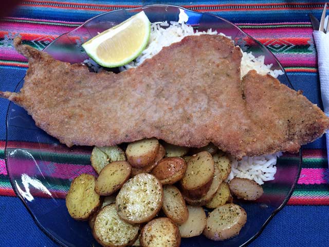 Milanesa-de-Llama-Tilcara-Quebrada-Humahuaca-Argentina