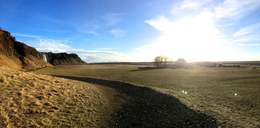 ruta-costa-sur-islandia-Seljalandfoss-panoramica