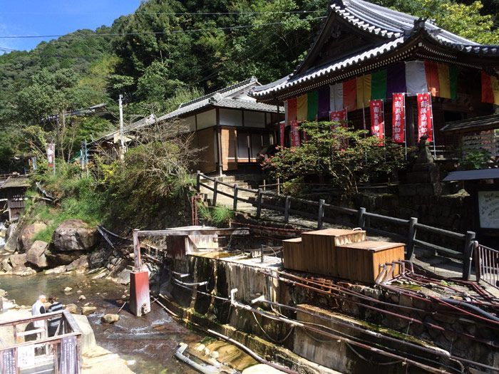 yunomine-onsen-kumano-kodo