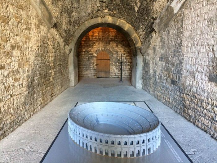 Anfiteatro Romano Nimes