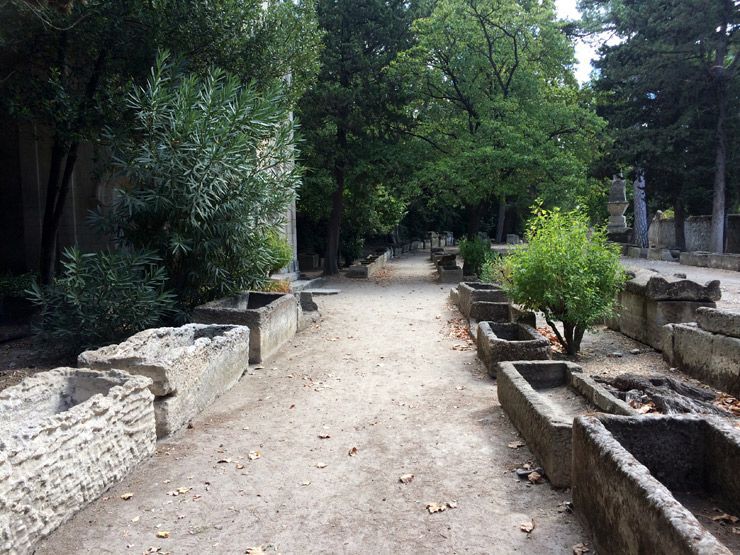 Alyscamps-Arles