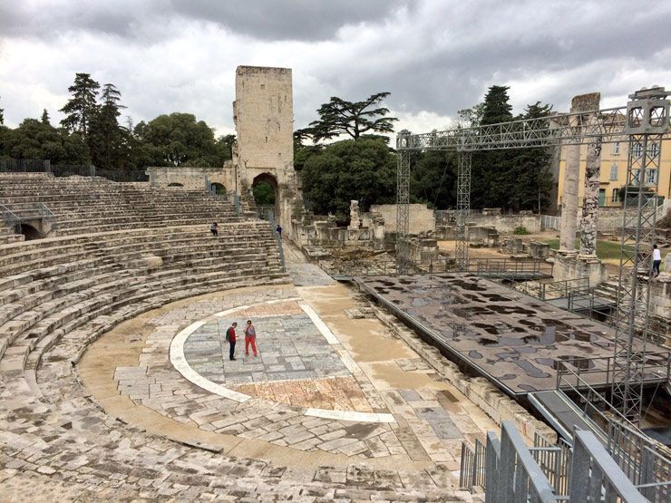 teatro-antiguo-romano-Arles