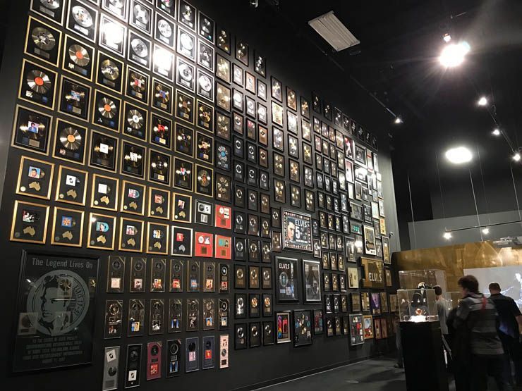 Visita a Graceland la casa de Elvis en Memphis