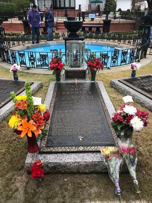 Visita a Graceland la casa de Elvis en Memphis