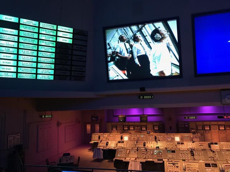 Apollo Saturn V Center NASA Florida 9