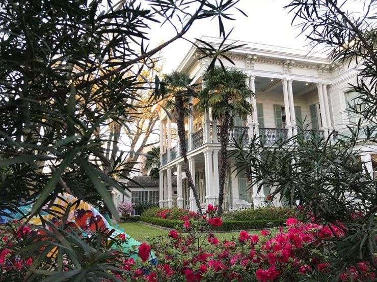 New-Orleans-Garden-District-House-3