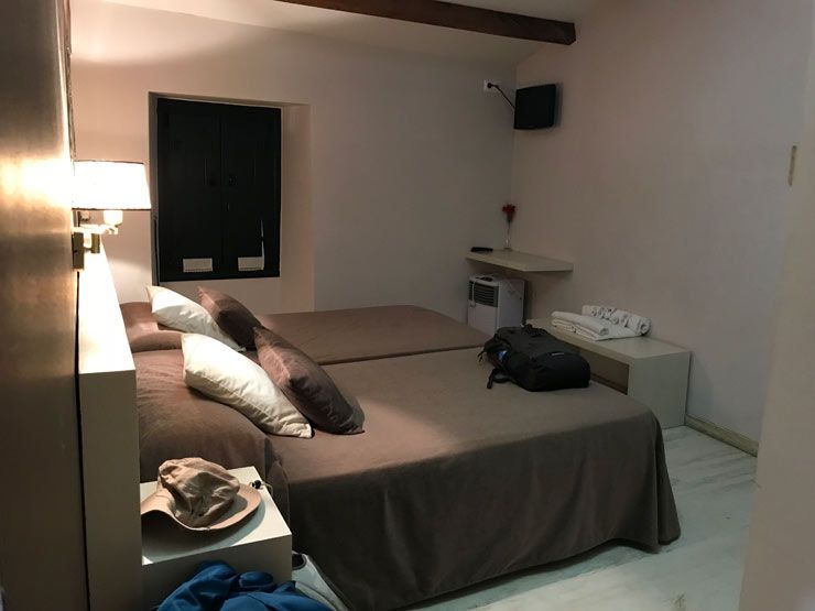Camino-Frances-Casa-Garea-habitacion-Castañeda