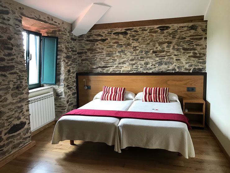 Camino-Frances-albergue-Alborada-Salceda