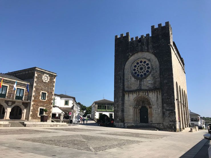 Camino-Frances-iglesia-Portomarin