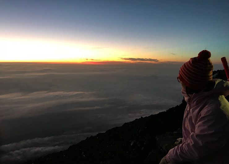 Subir Fuji Yoshida Trail amanecer