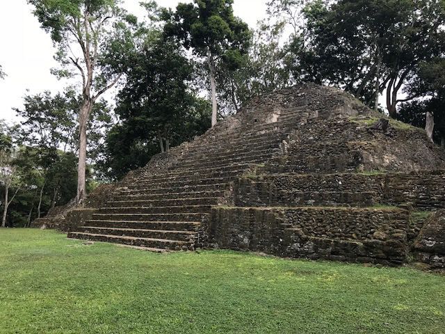 Cahal-Pech-San-Ignacio-Belize