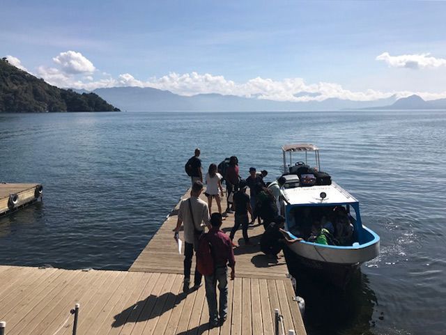 Lago-Atitlan-Guatemala