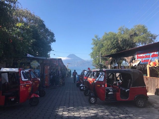 Panajachel-Lago-Atitlan