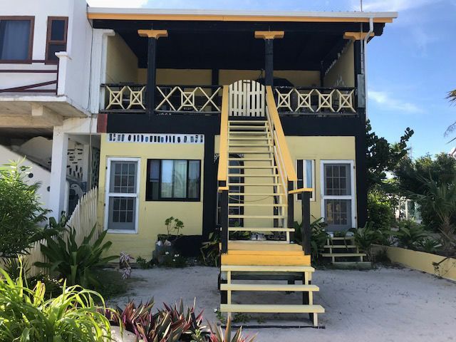 The-Novelo-Caye-Caulker
