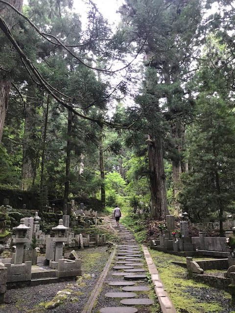 Okunoin Koyasan