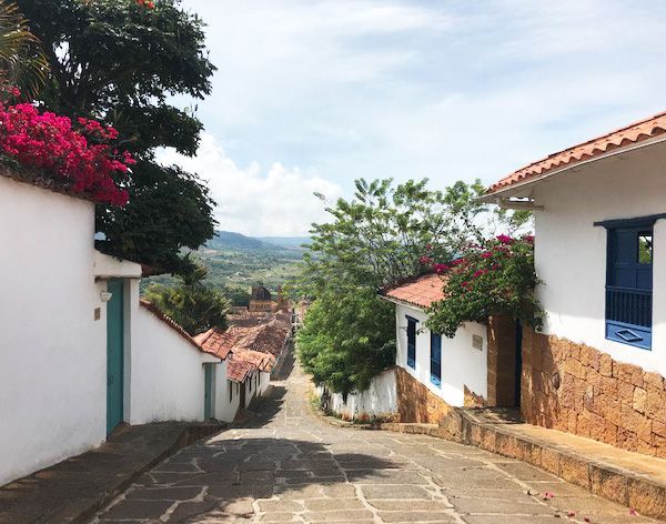 Calle empedrada de Barichara, Colombia